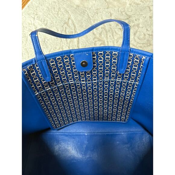 Tory Burch Gemini Link Tote Cobalt Blue Chain Print Bag Wear on Handles - Picture 6 of 6